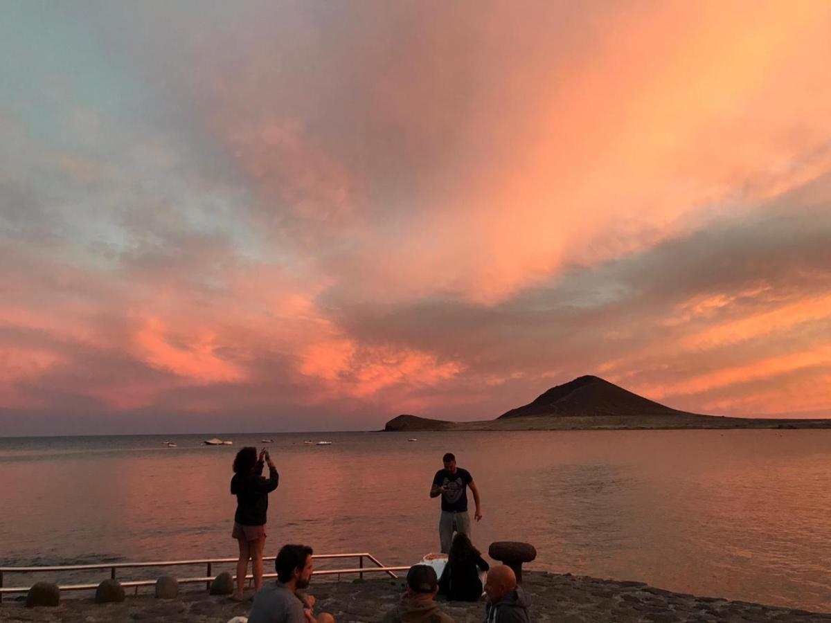 Medano4You Tina'S Jacuzzi Terrace Playa Chica El Medano  Bagian luar foto
